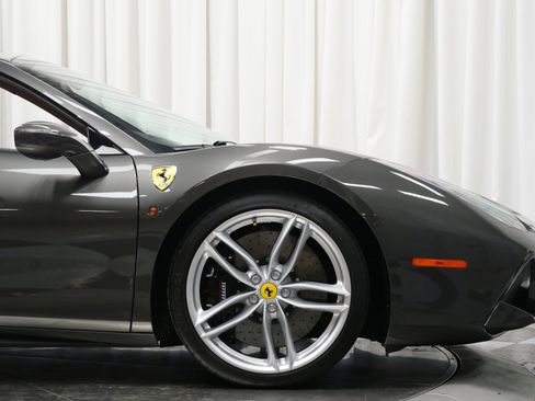 Used 2017 Ferrari 488 Spider RWD image 47
