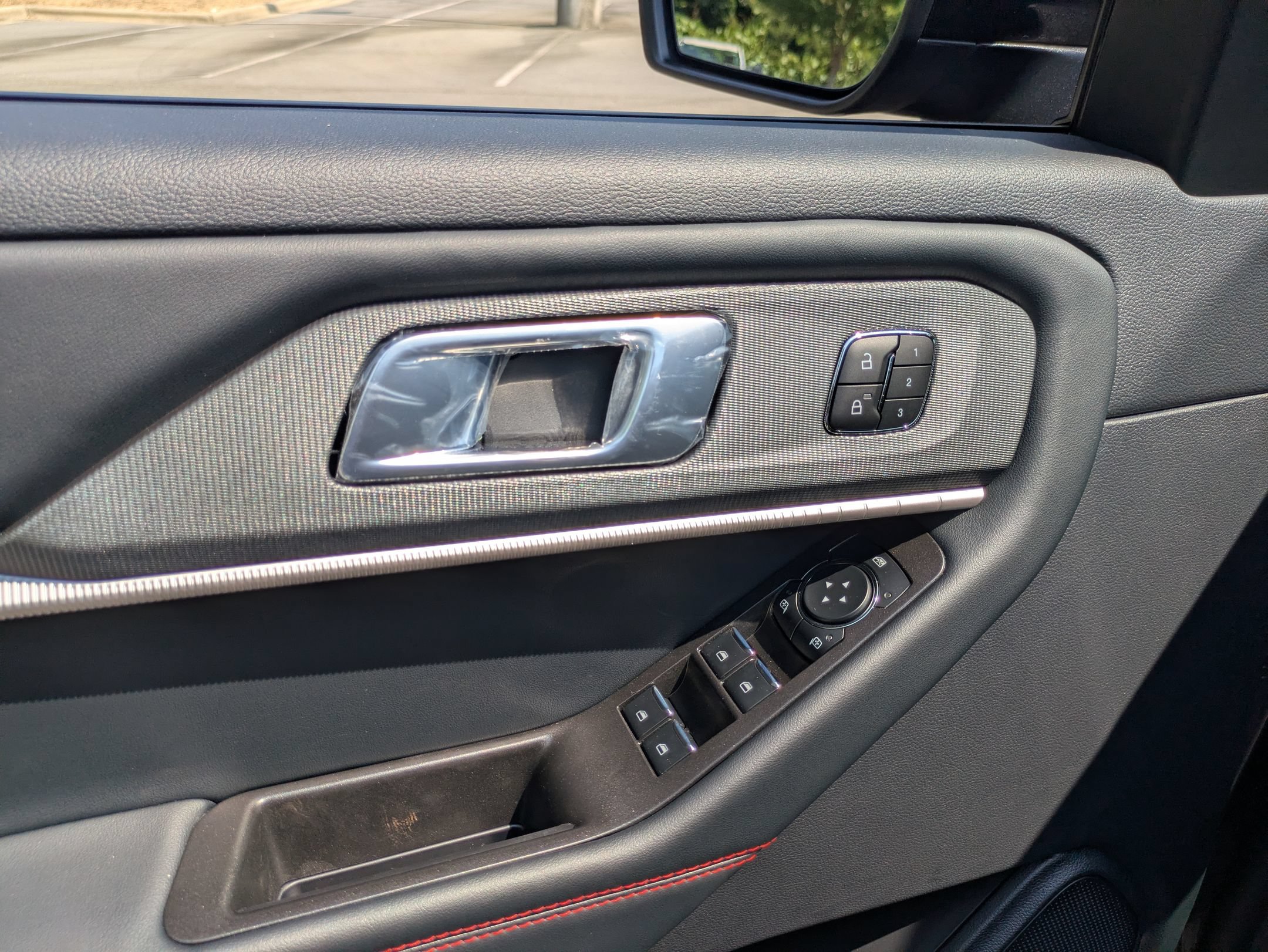 New 2026 Ford Explorer ST-Line w/ ST-Line Street Pack RWD image 17