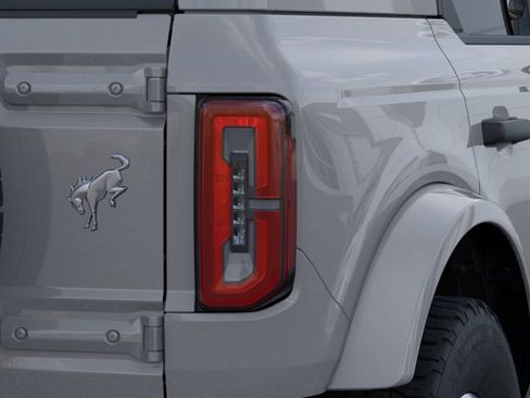 New 2026 Ford Bronco Outer Banks AWD/4WD image 23