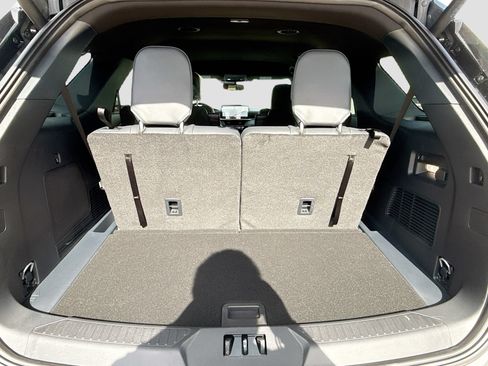 New 2026 Ford Explorer ST-Line w/ ST-Line Street Pack RWD image 34