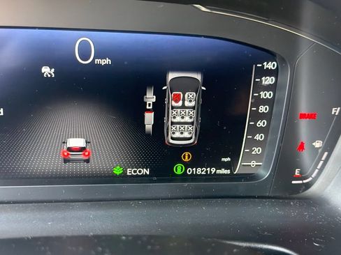 Used 2025 Honda Pilot Elite image 9
