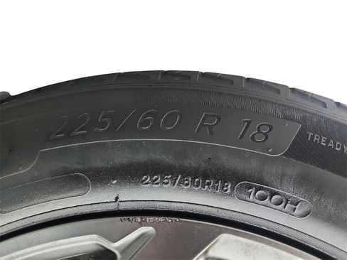 Used 2022 Toyota RAV4 Limited image 40