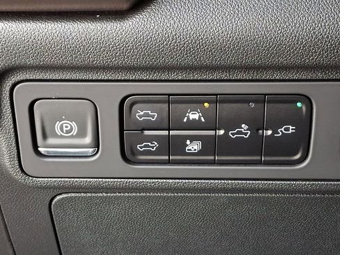 Used 2025 GMC Hummer EV 3X image 27