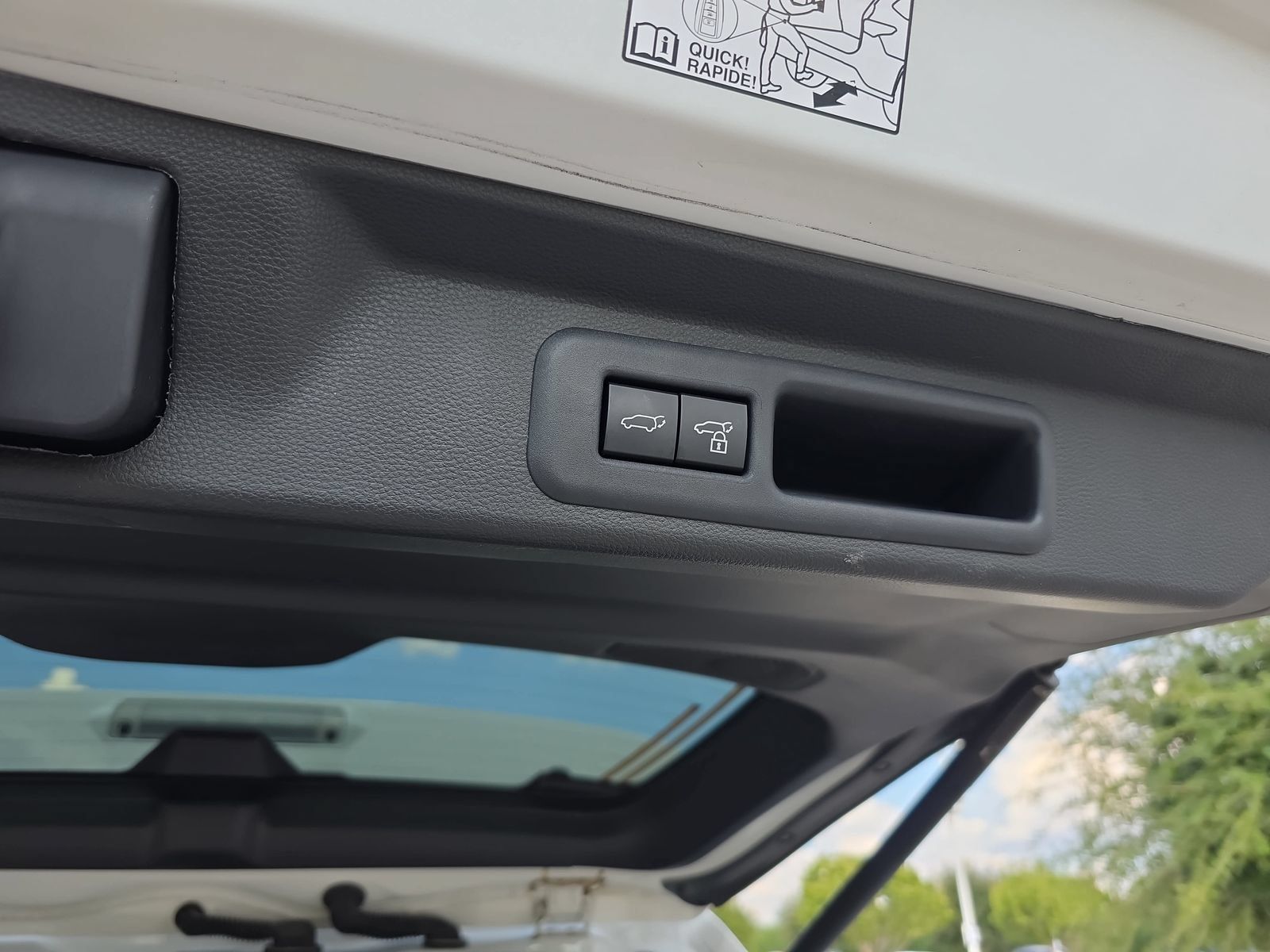 Used 2025 Toyota Sequoia TRD Pro AWD/4WD image 32