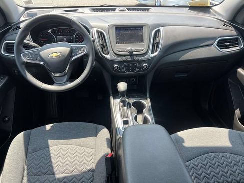 Certified 2024 Chevrolet Equinox LT FWD image 15