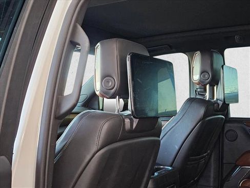 Used 2023 GMC Yukon Denali Ultimate image 19