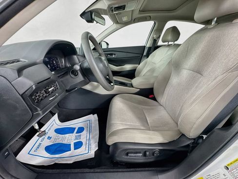 Used 2023 Honda Accord EX image 27