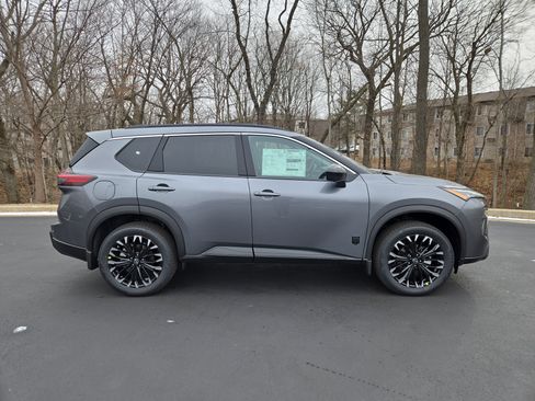 New 2026 Nissan Rogue Dark Armor image 2