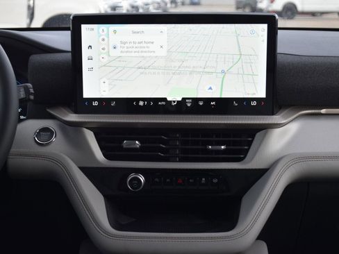 New 2026 Ford Explorer Active w/ Active Comfort Package image 11