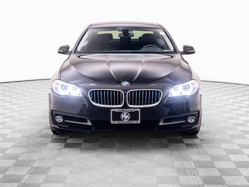 Used 2016 BMW 528i xDrive Sedan AWD/4WD image 8