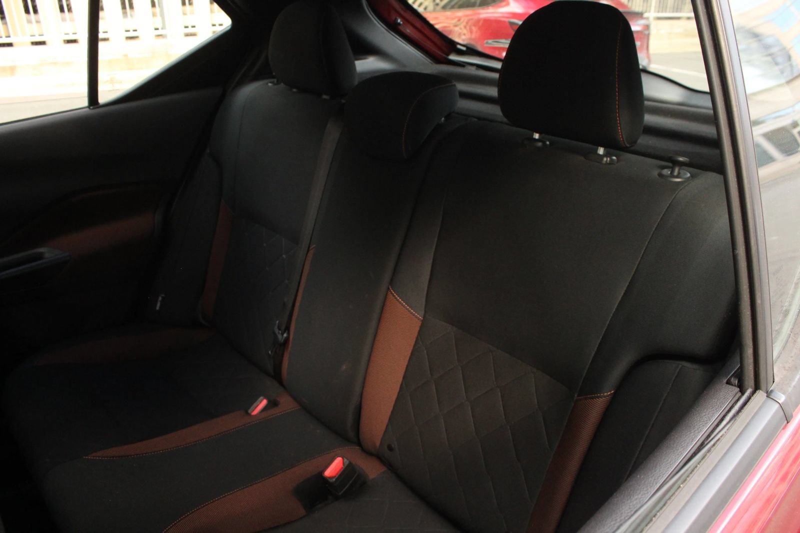 Used 2020 Nissan Kicks SR FWD image 18