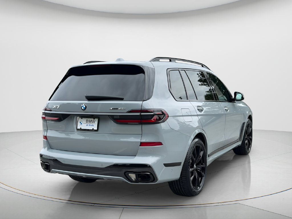 New 2027 BMW X7 xDrive40i w/ M Sport Package AWD/4WD image 5
