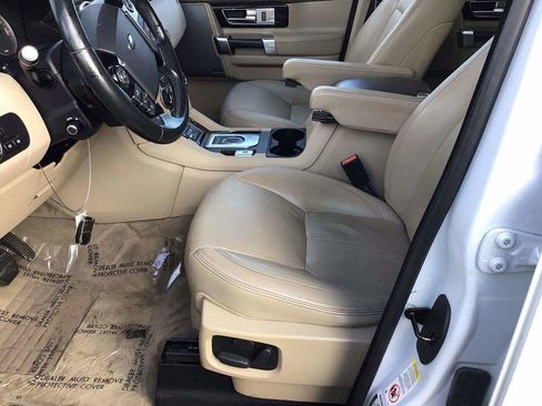 Used 2016 Land Rover LR4 HSE LUX image 5