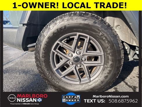 Used 2024 Jeep Wrangler Sport S image 9