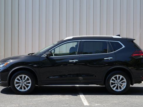 Used 2018 Nissan Rogue SV w/ Premium Package AWD/4WD image 44