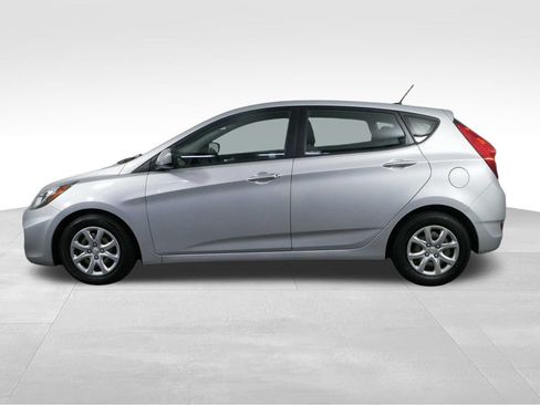 Used 2014 Hyundai Accent GS FWD image 6