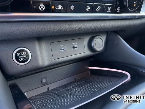 Used 2023 Nissan Rogue Platinum image 13