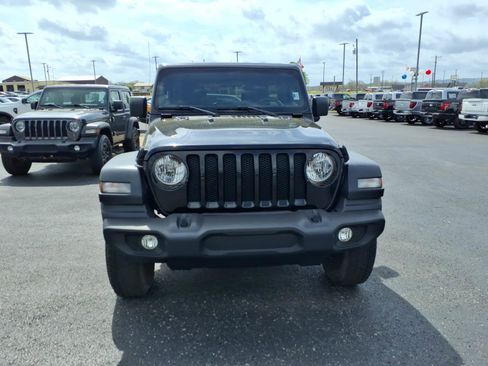 Used 2021 Jeep Wrangler Sport AWD/4WD image 2