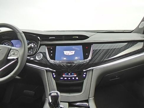 New 2025 Cadillac XT6 Premium Luxury w/ Technology Package image 10