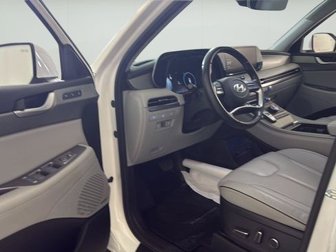 Used 2024 Hyundai Palisade SEL w/ Premium Package AWD/4WD image 8