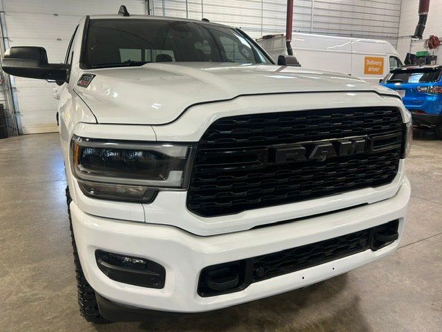 Used 2022 RAM 2500 Big Horn w/ Level B Equipment Group AWD/4WD image 2