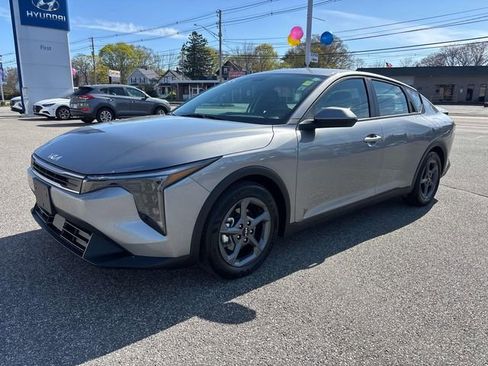 Used 2025 Kia K4 FWD image 7