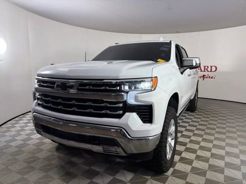 Used 2022 Chevrolet Silverado 1500 LTZ w/ LTZ Premium Package AWD/4WD image 4