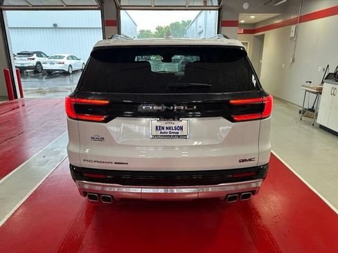 Used 2024 GMC Acadia Denali w/ Super Cruise Package AWD/4WD image 6