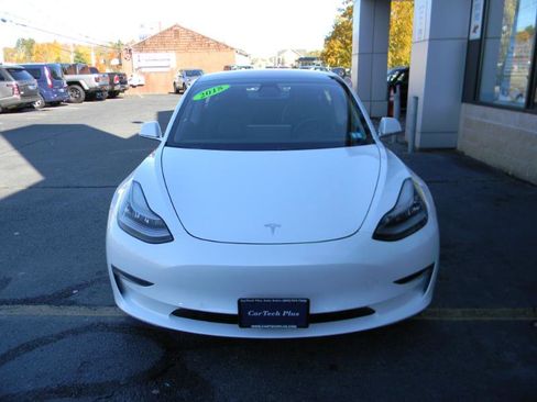 Used 2018 Tesla Model 3 Long Range image 3