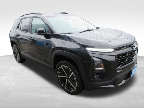 New 2026 Chevrolet Equinox RS w/ Convenience Package III FWD image 8