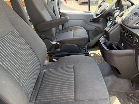 Used 2017 Ford Transit 250 130 Low Roof w/ Exterior Upgrade Package RWD image 30
