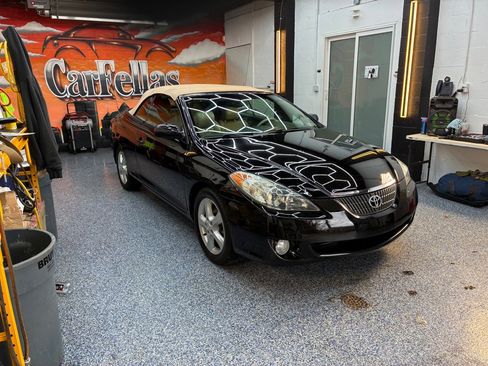 Used 2005 Toyota Solara SE image 3