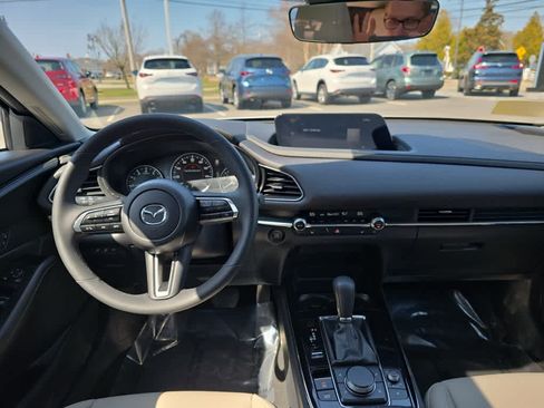 Used 2024 MAZDA CX-30 AWD 2.5 S w/ Preferred Package image 16