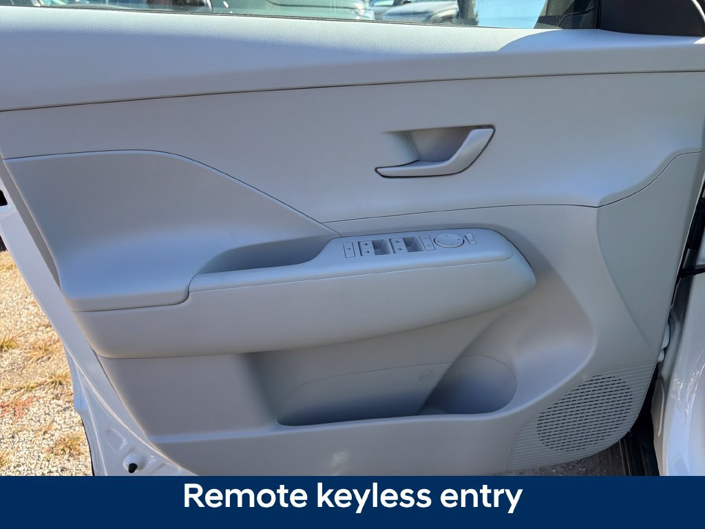 New 2027 Hyundai Kona SEL Sport AWD/4WD image 11