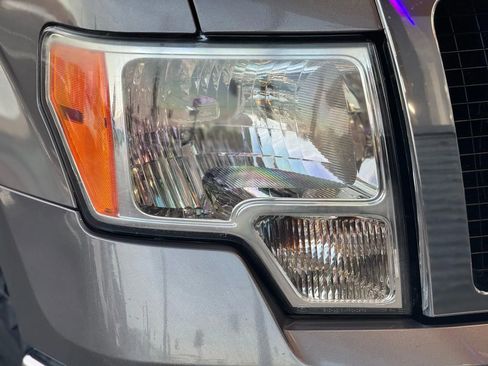 Used 2011 Ford F150 XLT w/ Off-Road Pkg image 17