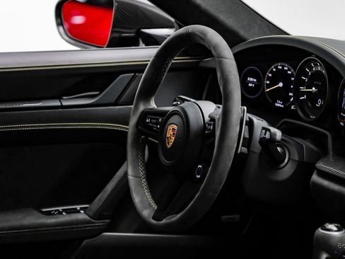 Used 2022 Porsche 911 GT3 image 53