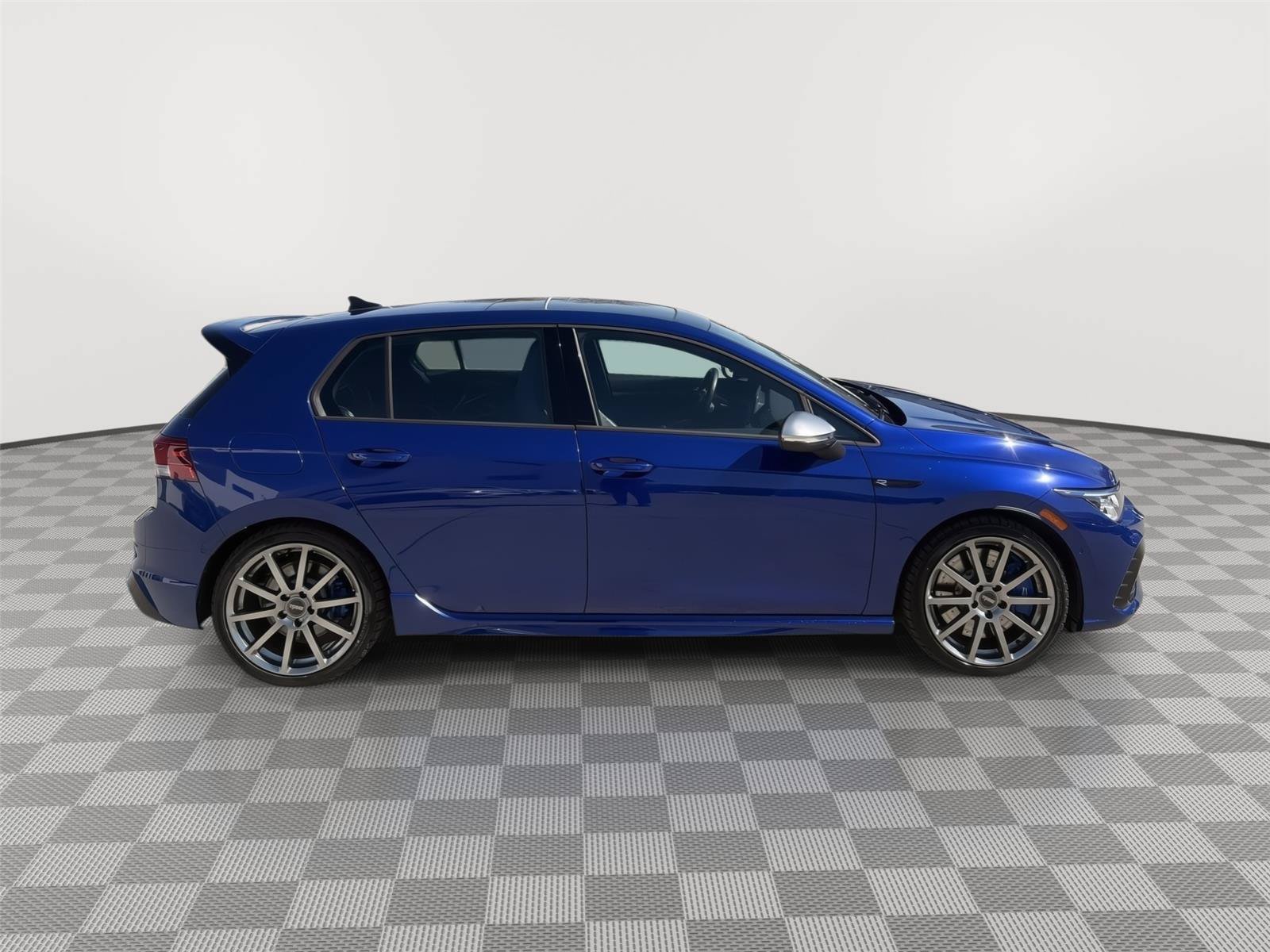Certified 2024 Volkswagen Golf R AWD/4WD image 12