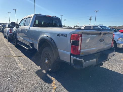 Certified 2024 Ford F250 Lariat w/ Black Appearance Package image 5