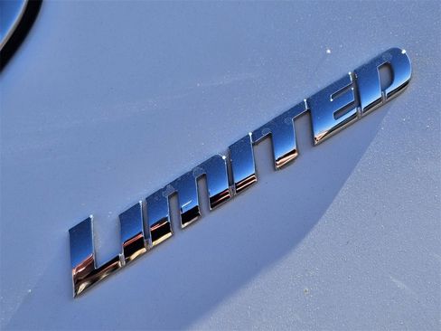 Used 2024 Toyota Tundra Limited image 10