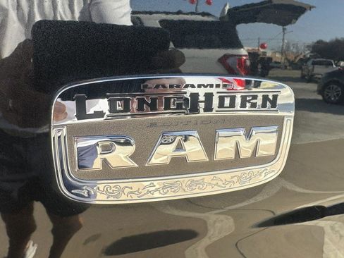 Used 2017 RAM 1500 Laramie Longhorn image 9