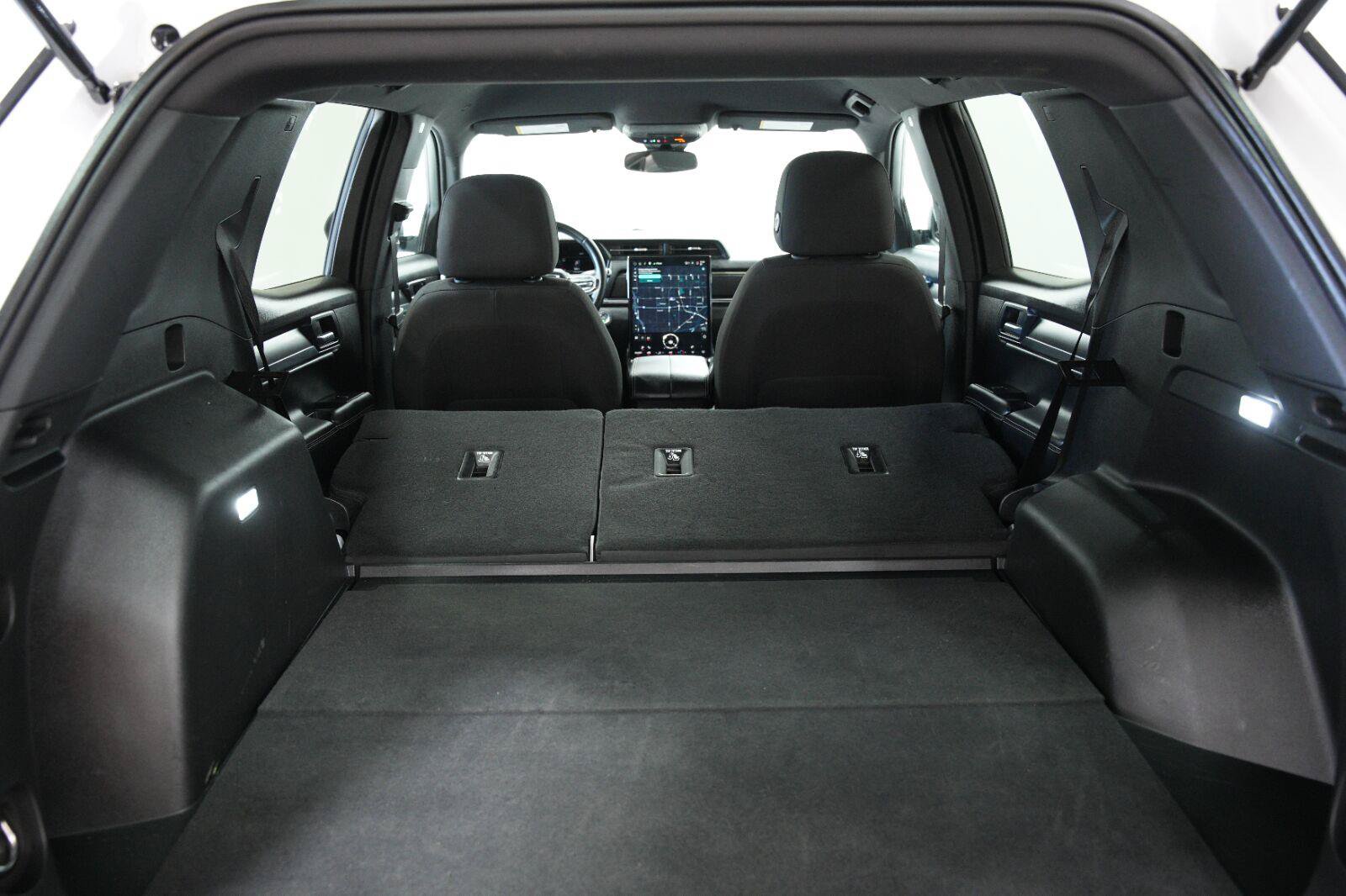 Used 2026 GMC Terrain Elevation FWD image 16
