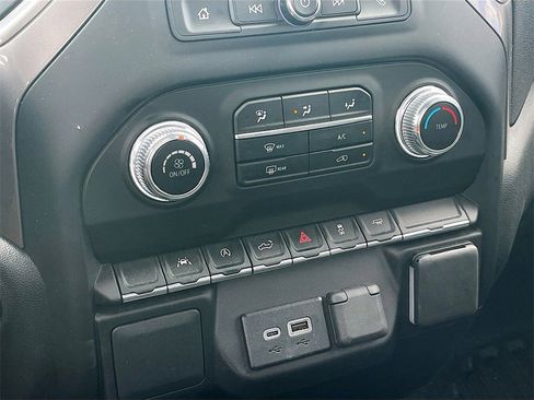 Used 2025 GMC Sierra 1500 Pro w/ Pro Value Package image 16