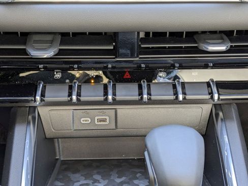 New 2026 GMC Canyon Elevation w/ Convenience Package image 26