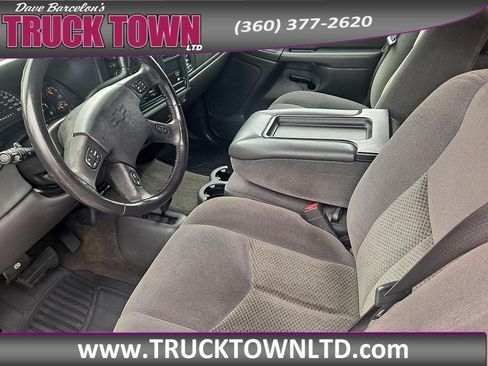 Used 2006 Chevrolet Silverado 2500 4x4 Extended Cab image 12