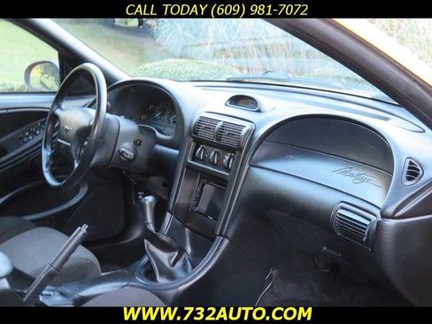 Used 1994 Ford Mustang GT image 6