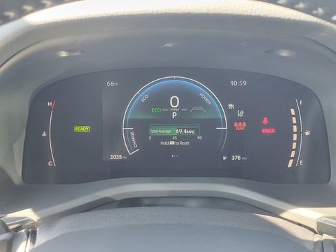 Used 2025 Toyota Camry SE FWD image 22