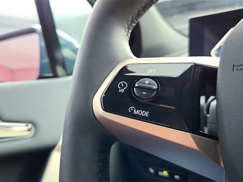 Used 2025 BMW iX xDrive50 w/ Premium Package image 41