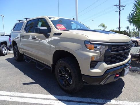 Used 2022 Chevrolet Silverado 1500 Custom Trail Boss AWD/4WD image 5