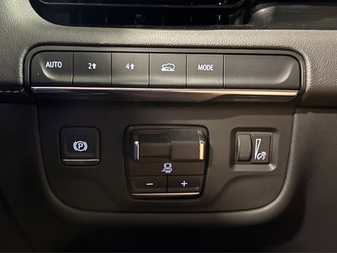 Used 2024 Cadillac Escalade Sport image 23