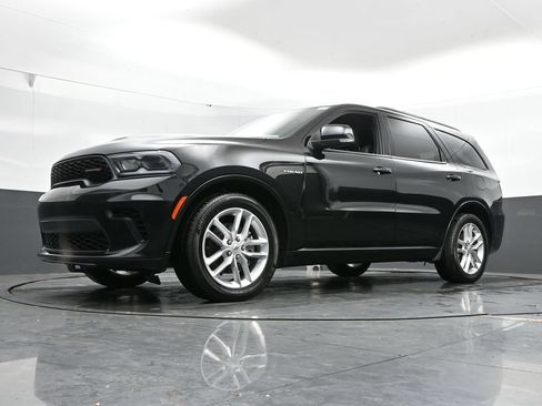 Used 2025 Dodge Durango R/T AWD/4WD image 46
